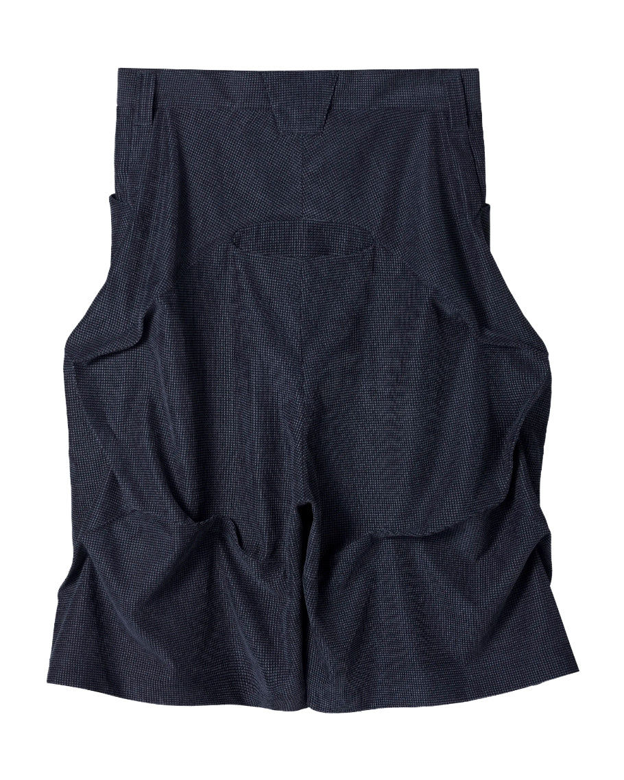 Architectural Volume Shorts koku0193