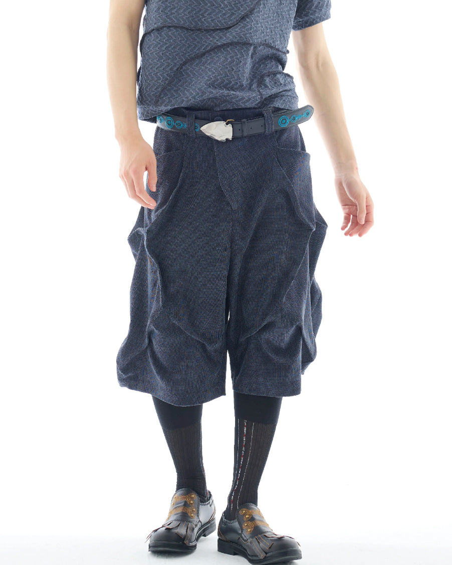 Architectural Volume Shorts koku0193