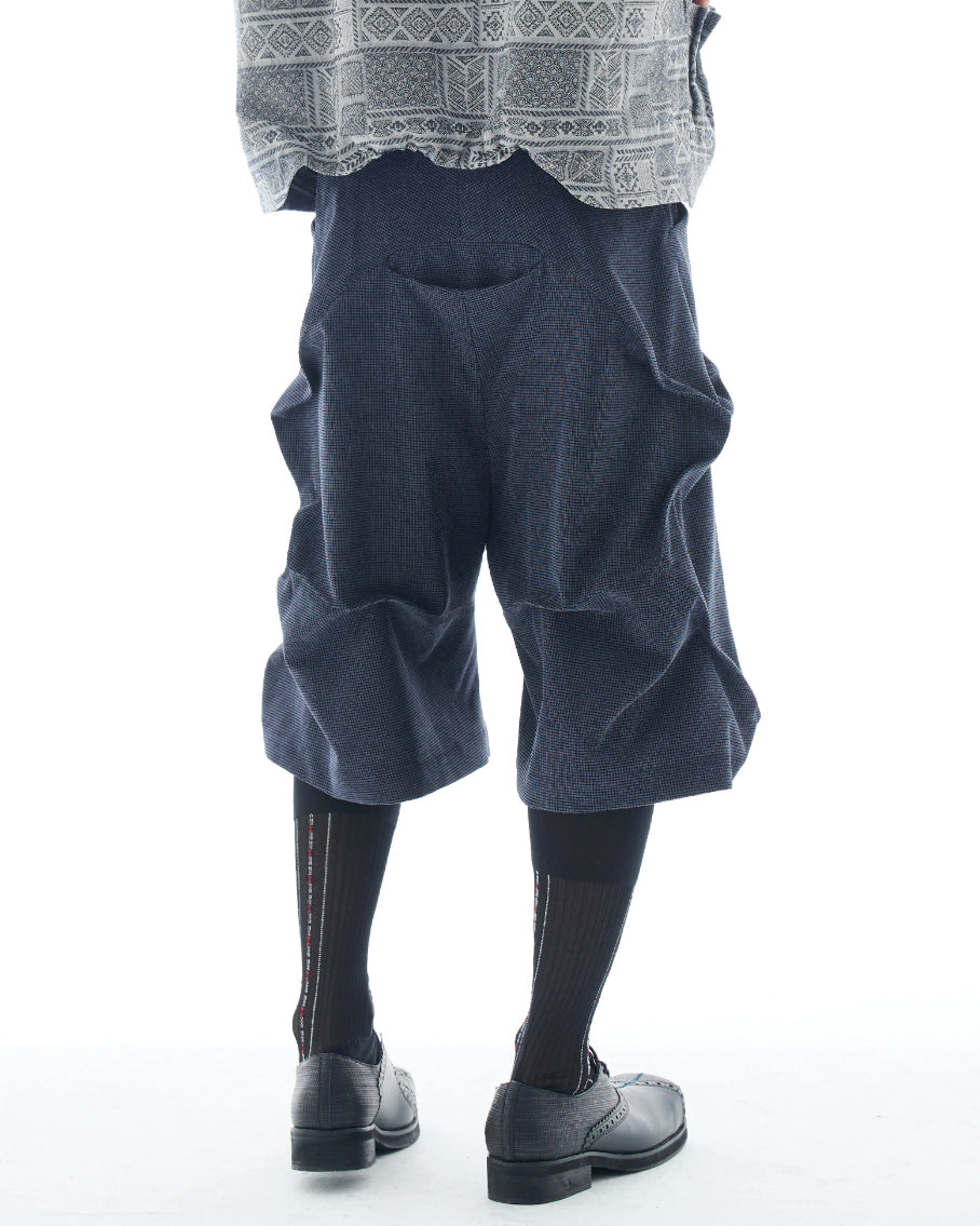 Architectural Volume Shorts koku0193