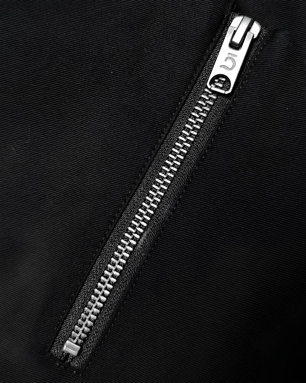 Maestro 3D Spiral-Cut Curved Pants koku0217