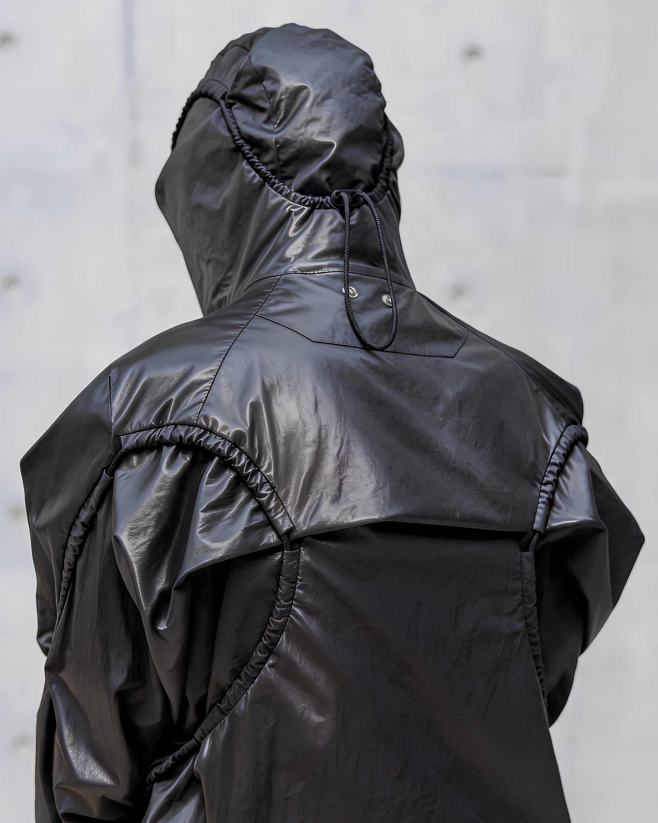Tech Shell Sculpted Jacket koku0189