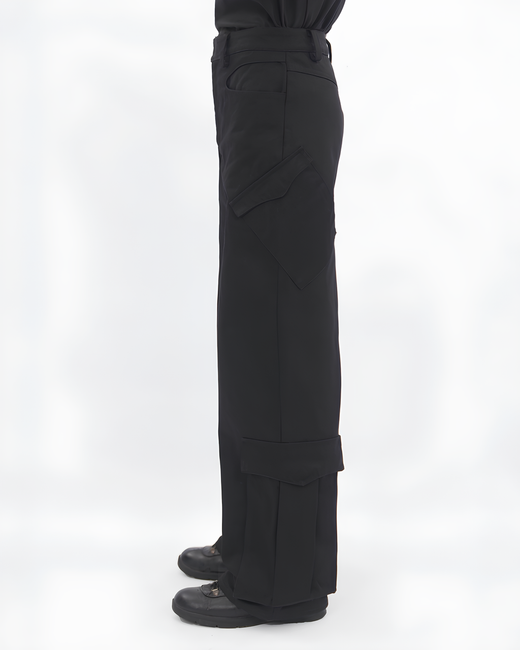 Structured Straight Cargo Pants koku0187