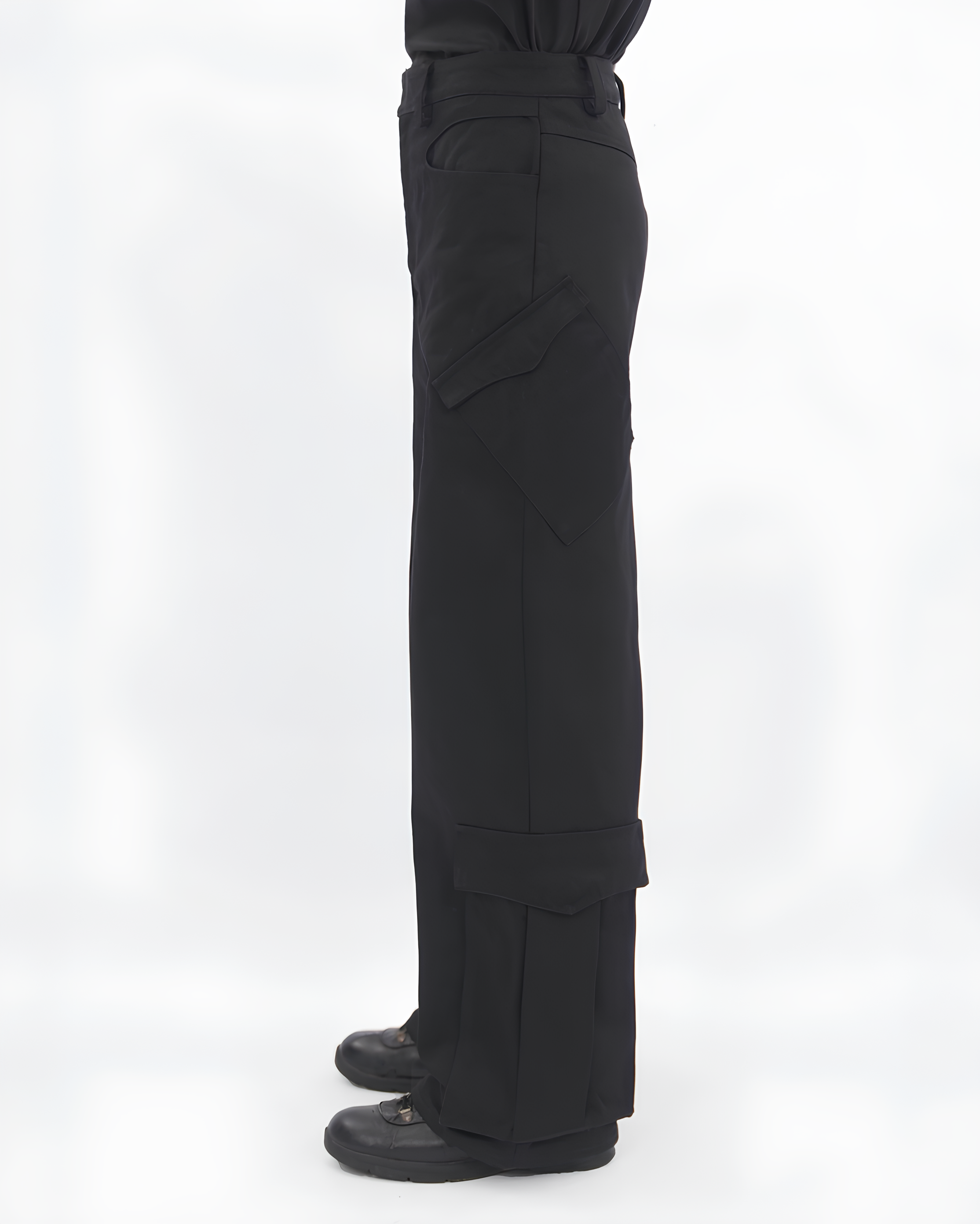 Structured Straight Cargo Pants koku0187