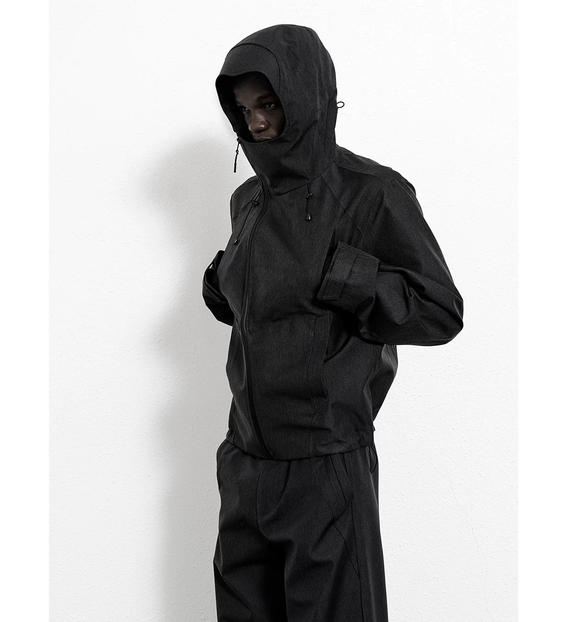 BEVAN UP Zip-Up Hooded Waterproof Jacket koku0014