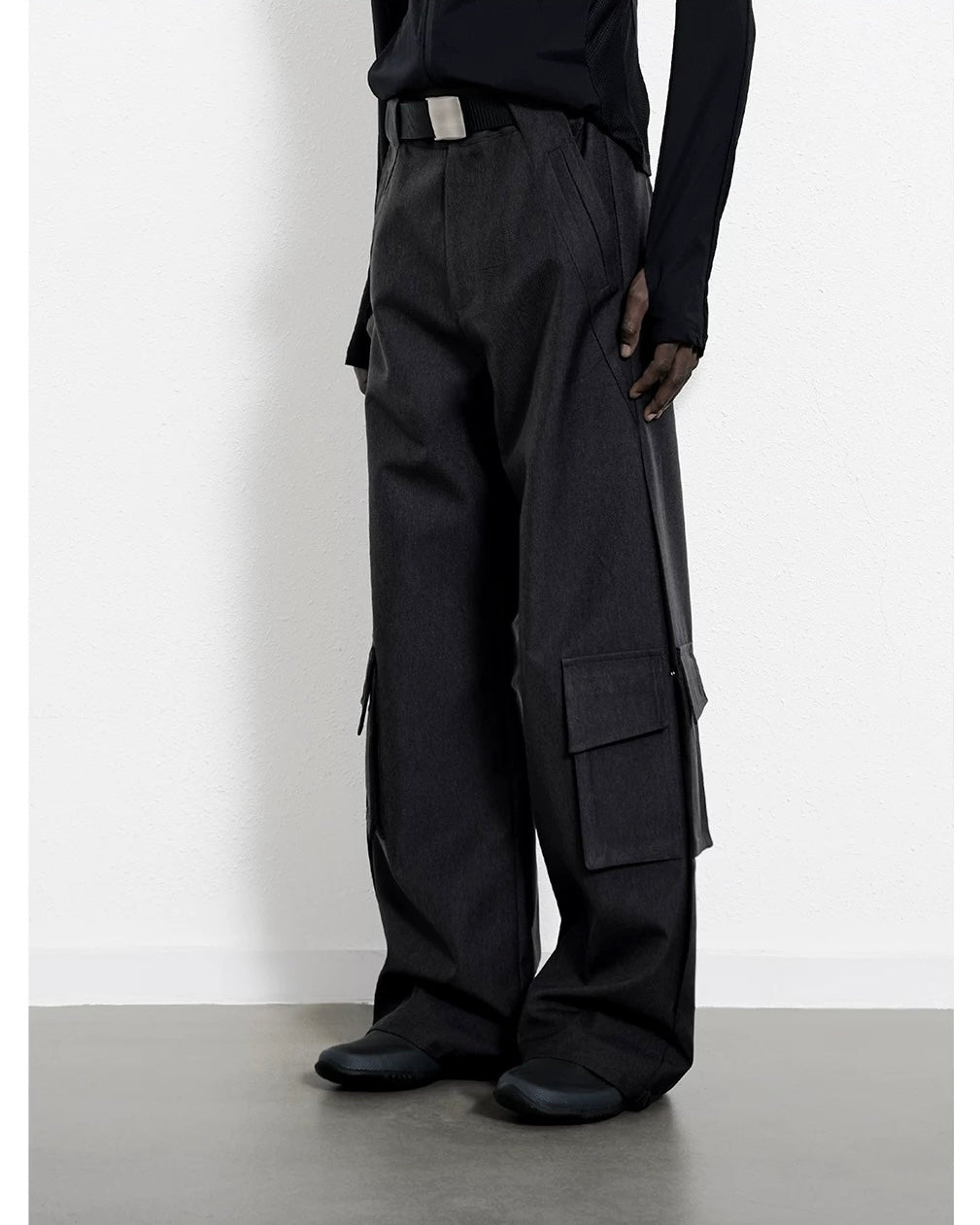 BEVAN UP Straight Tech Cargo Pants koku0015