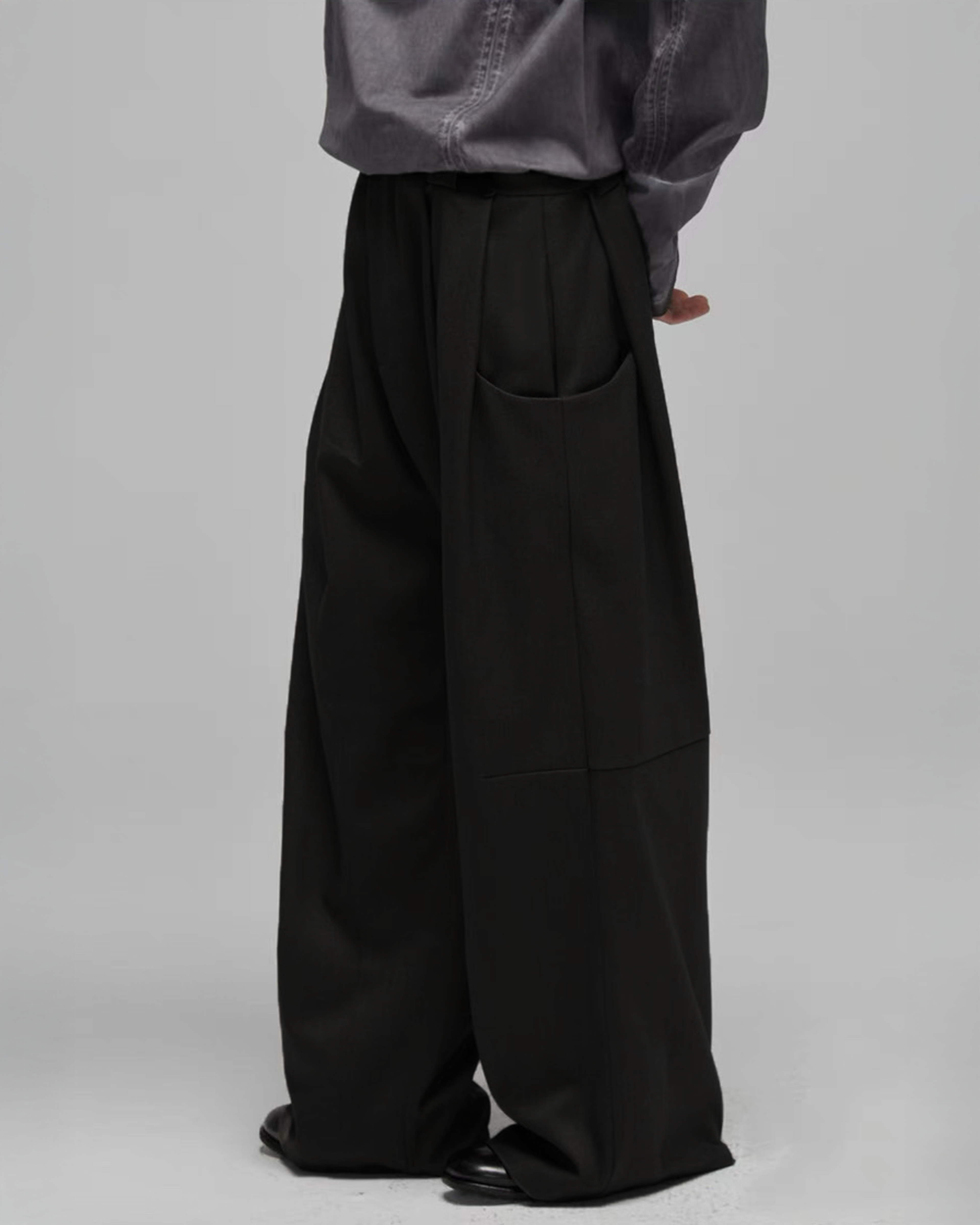 DECESOLO 2-pleat side pocket wide pants koku0017