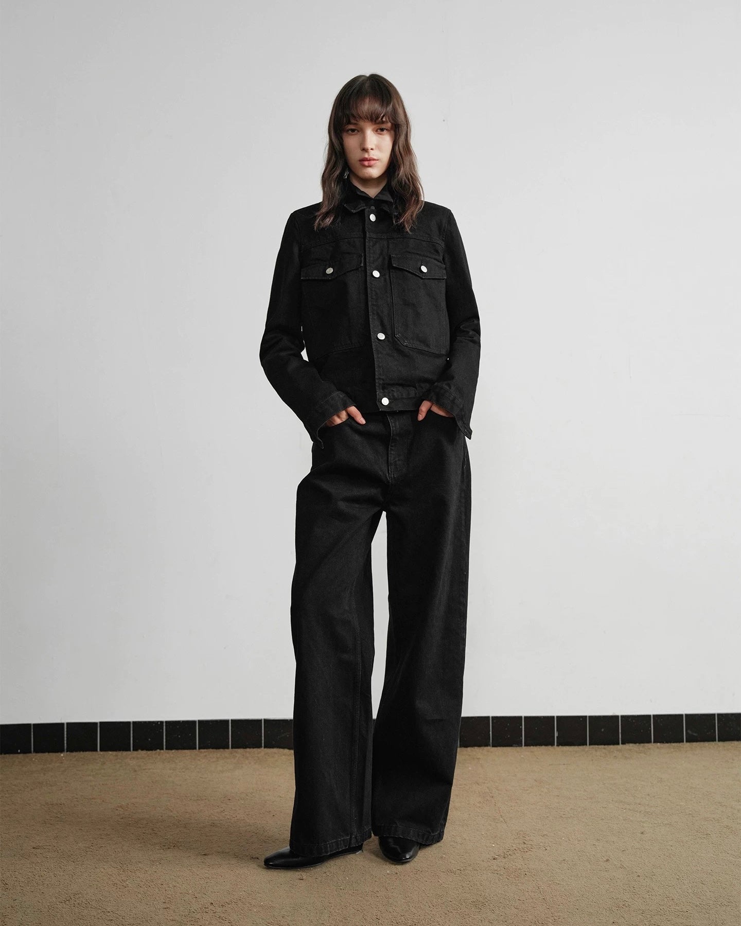 Slight Vogue Cropped Black Denim Jacket koku0020