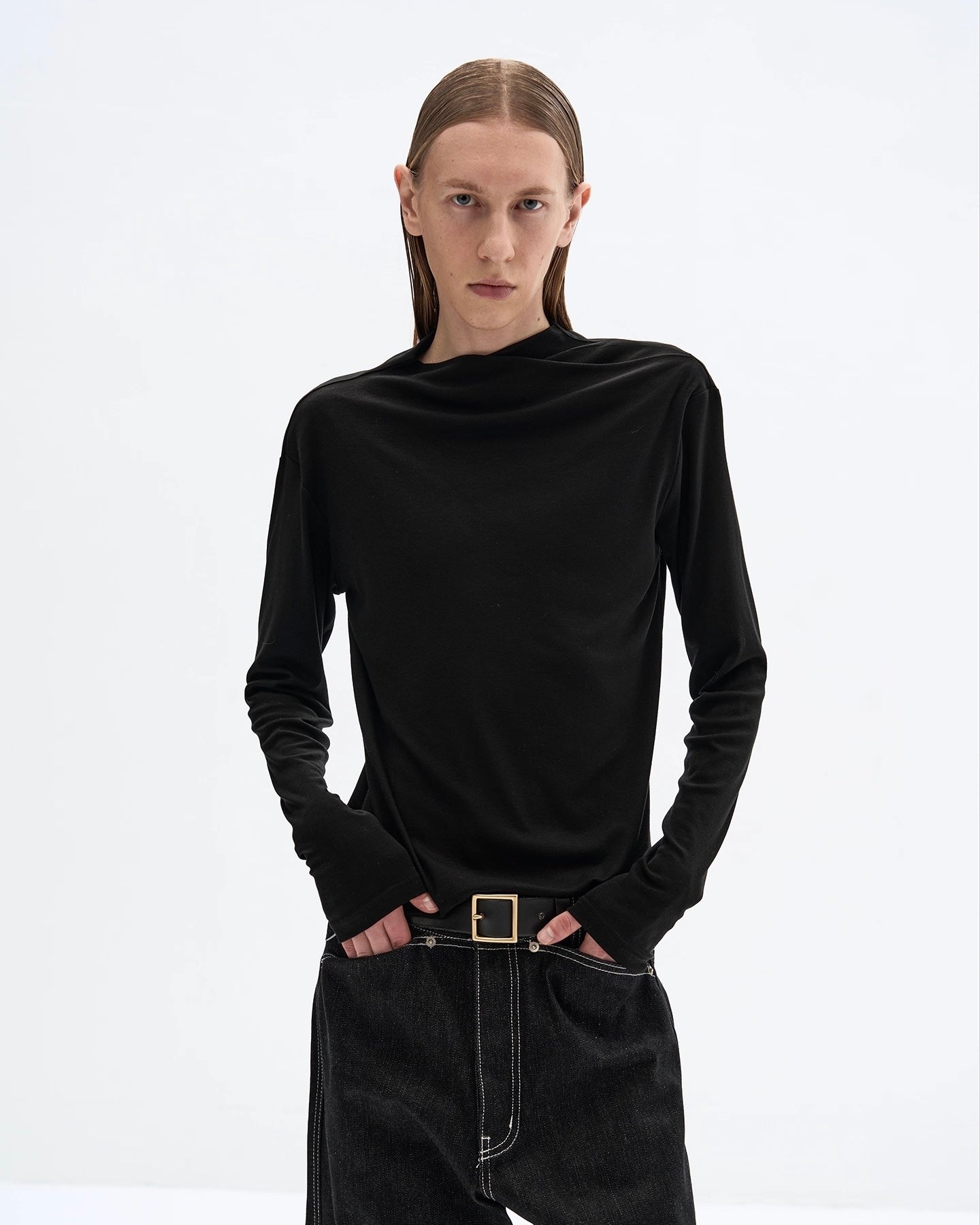 Slight Vogue Tight Fit Long Sleeve Tee koku0022