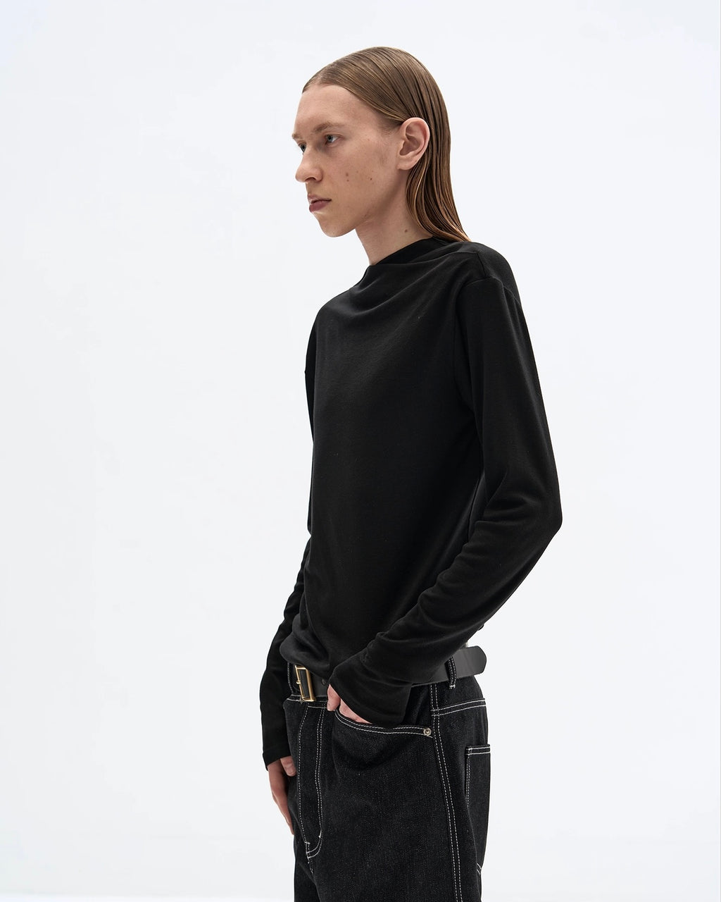 Slight Vogue Tight Fit Long Sleeve Tee koku0022
