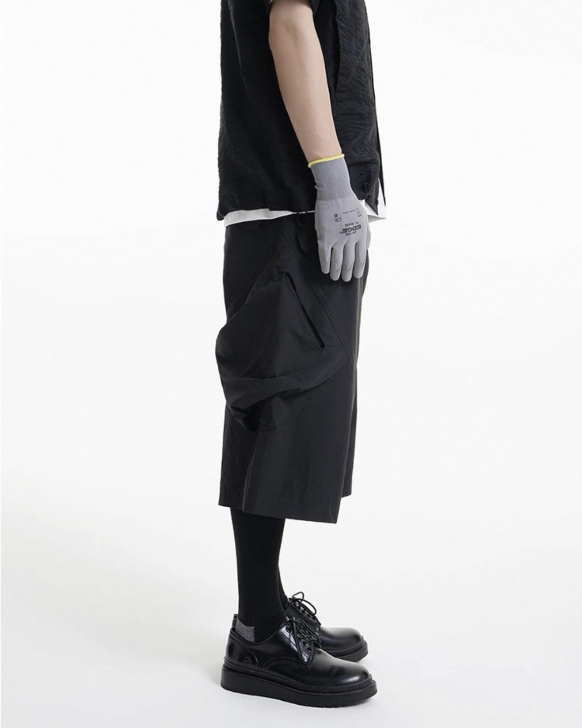 Curved Cargo Cropped Pants koku0042