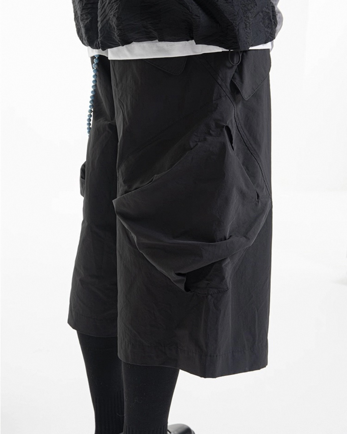 Curved Cargo Cropped Pants koku0042