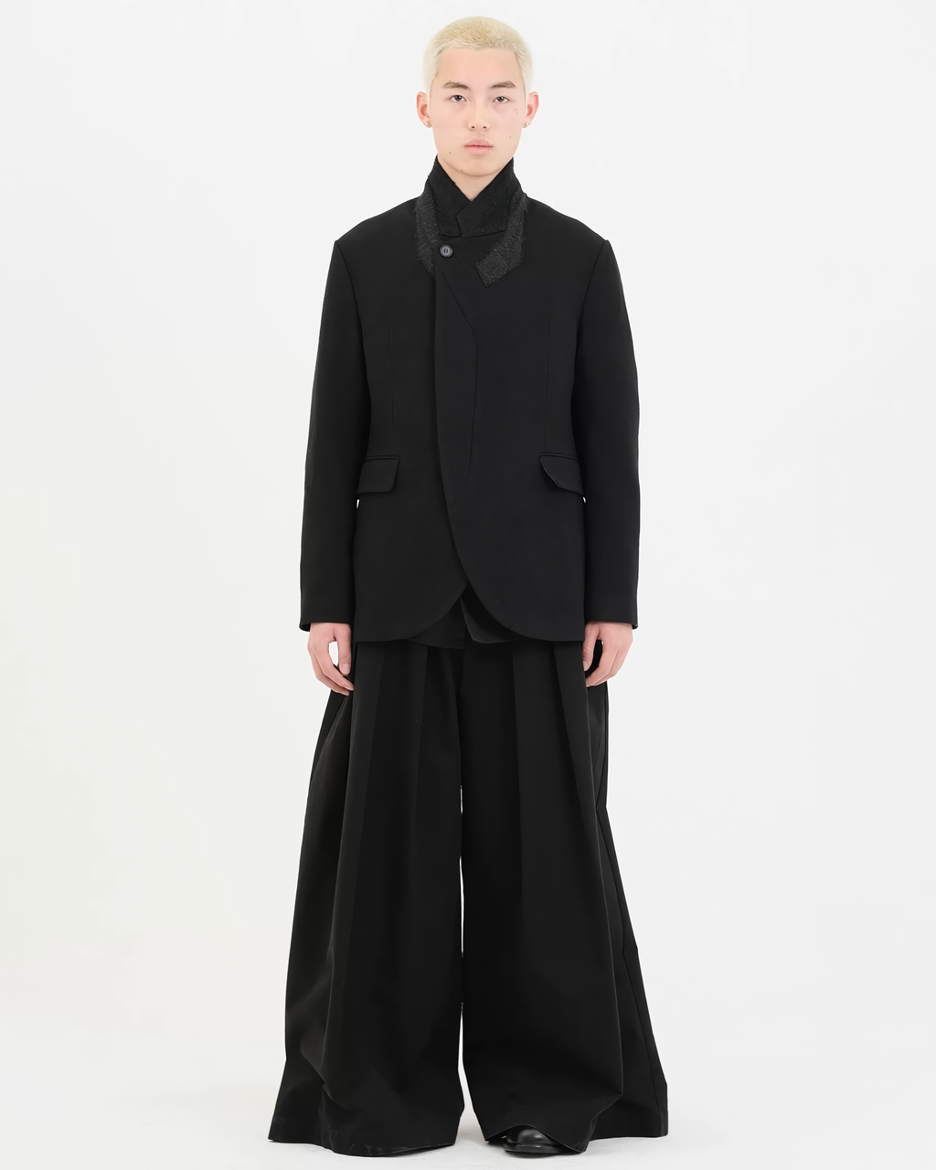 Wide Pleated Volume Trousers koku0100