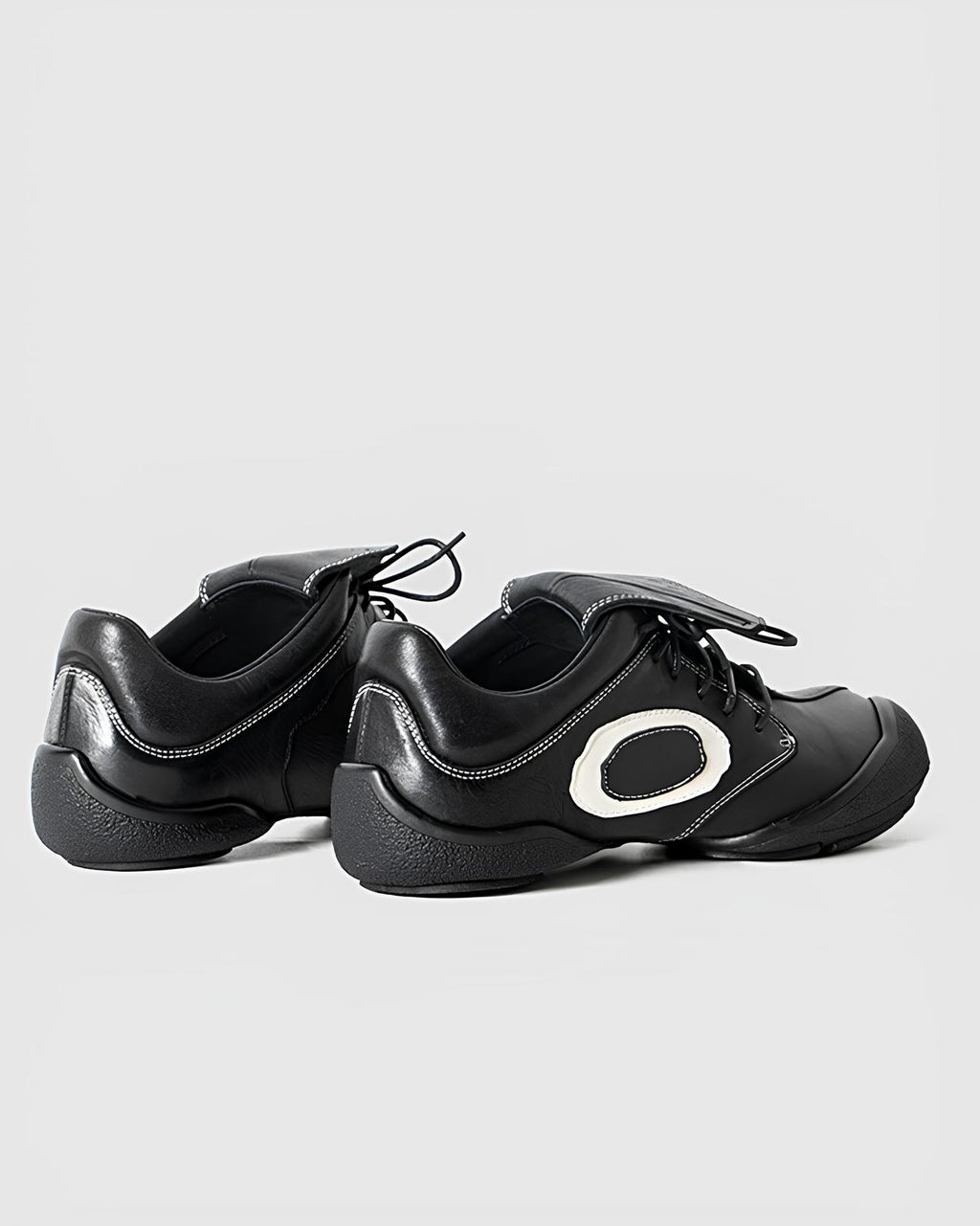 Asymmetric Leather Trace Shoes koku0106