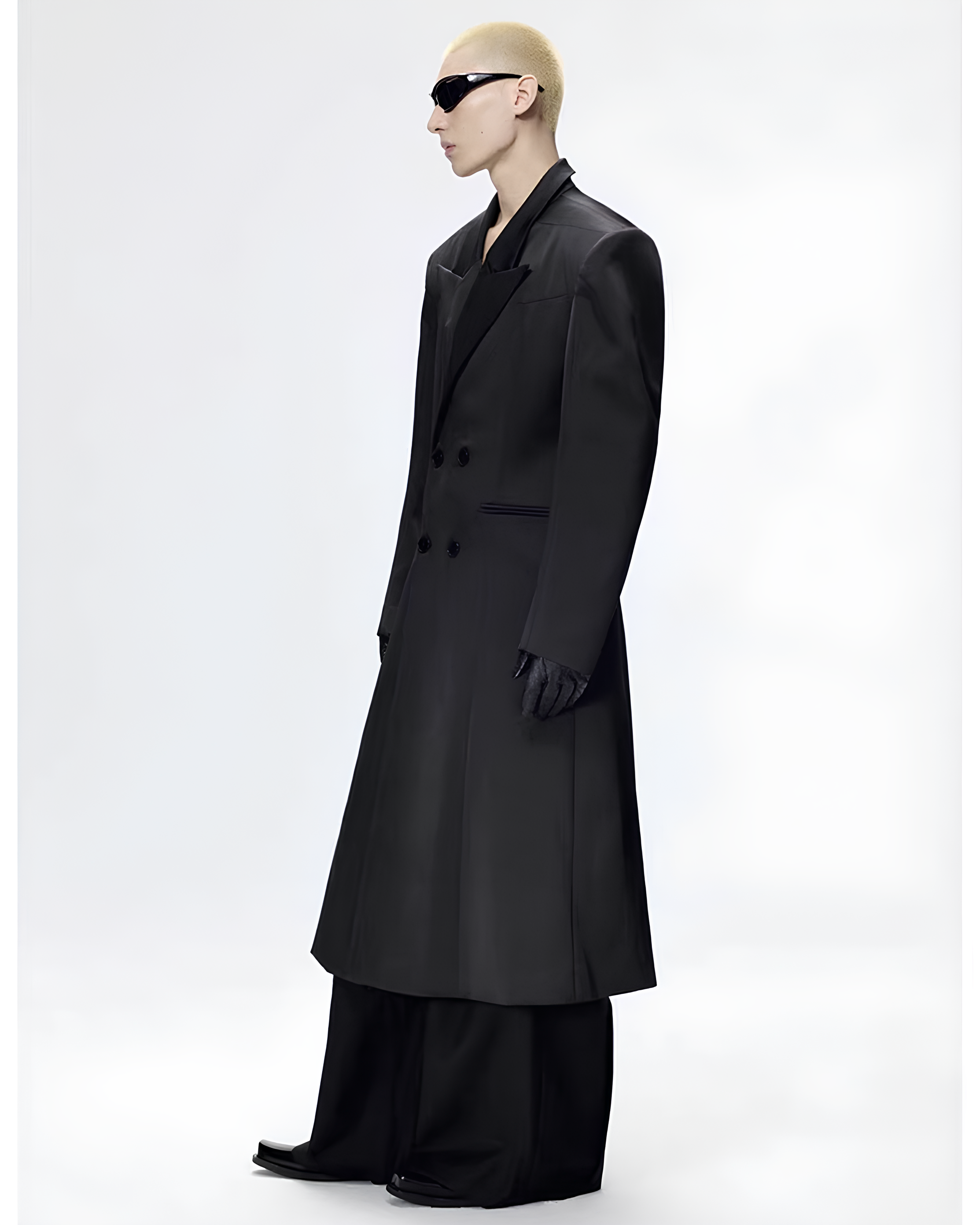 Sculpted Longline Double-Breasted Coat koku0114