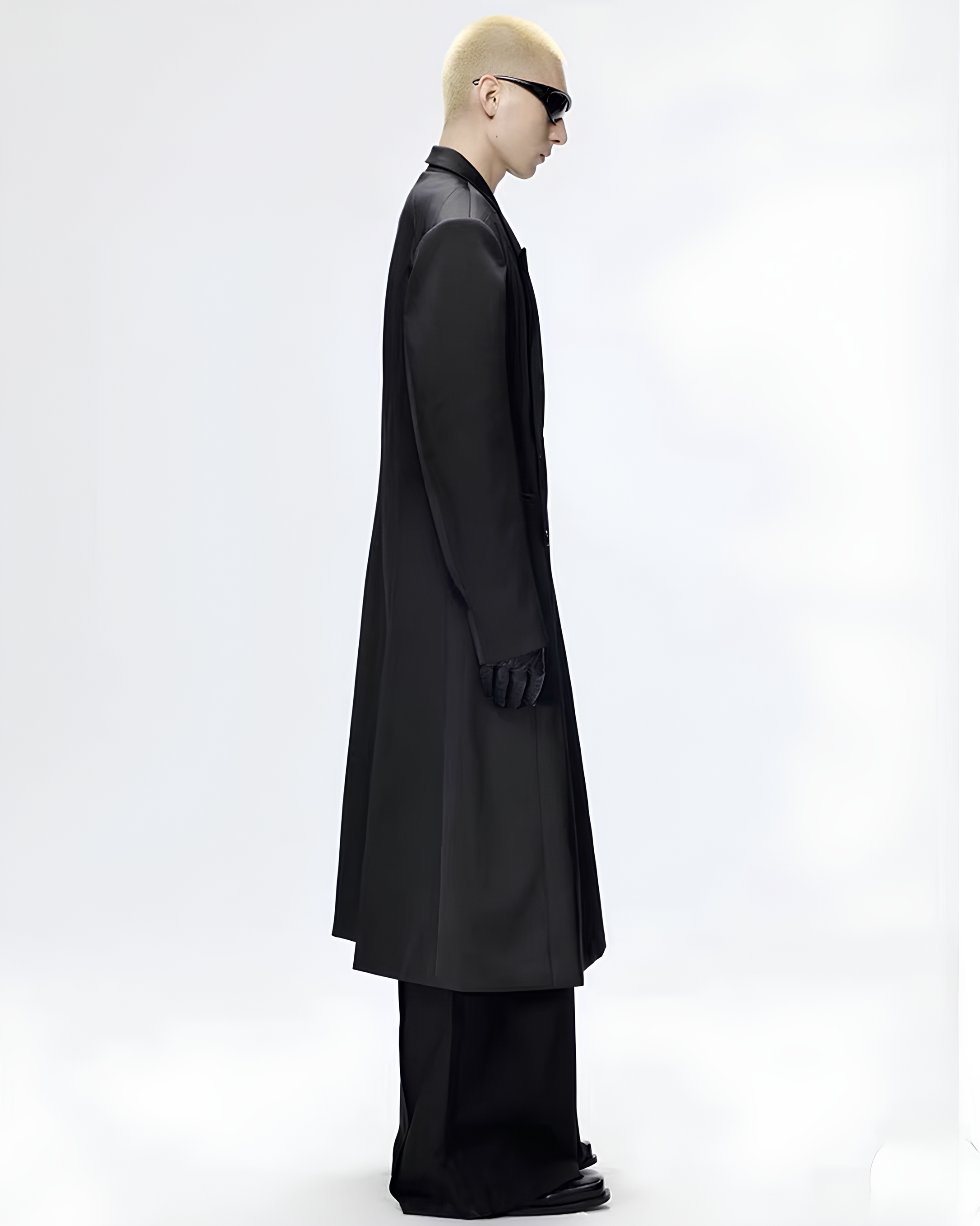 Sculpted Longline Double-Breasted Coat koku0114